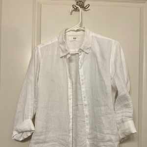 Uniqlo white linen button up blouse size M
